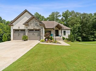 288 Hickory Park Rd, Killen, AL 35645
