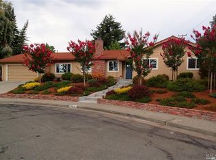 125 Hollow Tree Ct, Santa Rosa, CA 95404