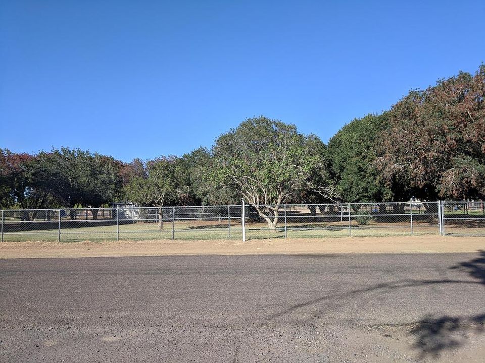 1st image of 23215 S Via Del Arroyo