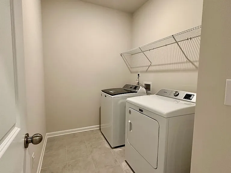 8012 Whitegrove Rd #8C — Photo 17