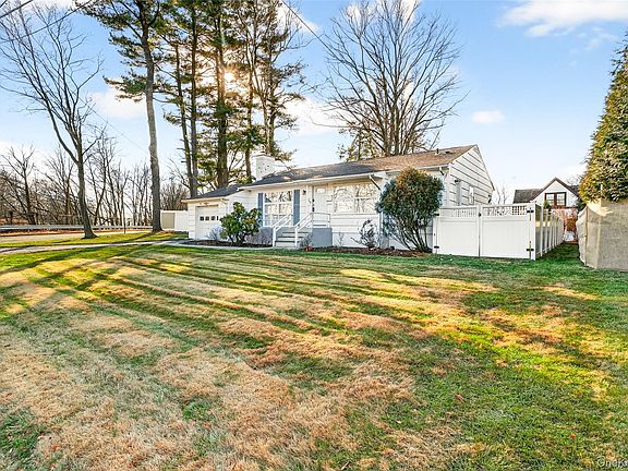 2nd image of 106 Wellford Road