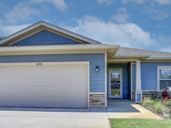 1870 Granada St, Navarre, FL 32566