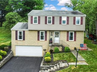 6195 Boxer Dr, Bethel Park, PA