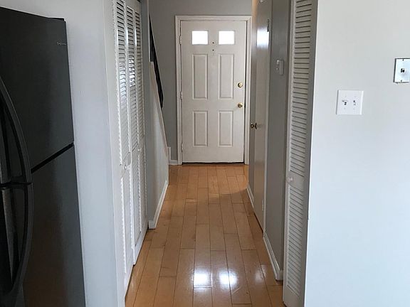 3rd image of 1512 Stony Force Dr