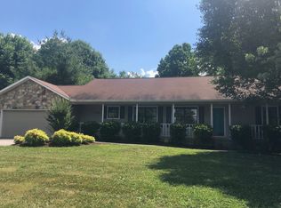 2136 Pine Meade Rd, Knoxville, TN 37923