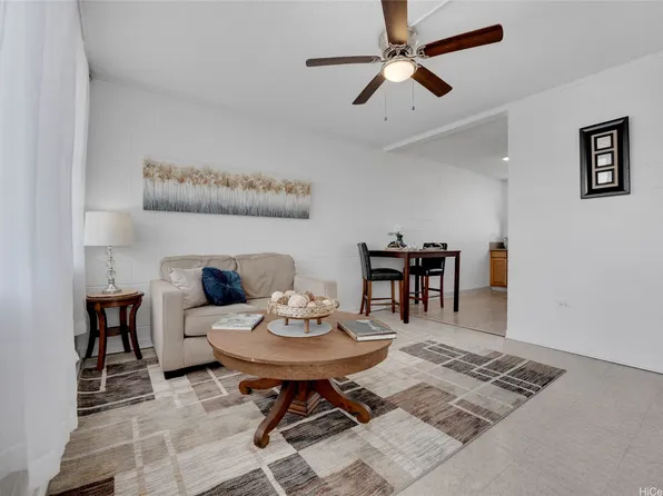 98-114 Lipoa Pl APT 209, Aiea, HI 96701