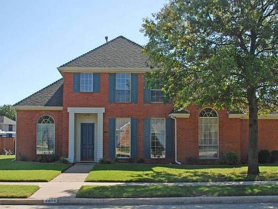 1st image of 2404 Corby Dr