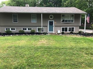 22 Carr Rd, Saratoga Springs, NY 12866