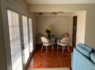 1736 Sable Ln APT 101, Mount Prospect, IL 60056