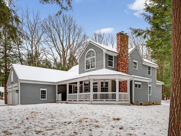 14 Vines Road, Saco, ME 04072