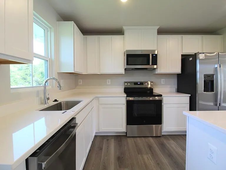 2910 Orchard Ridge Ln — Photo 12