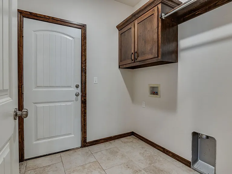 2200 Alta Vista Ln — Photo 19