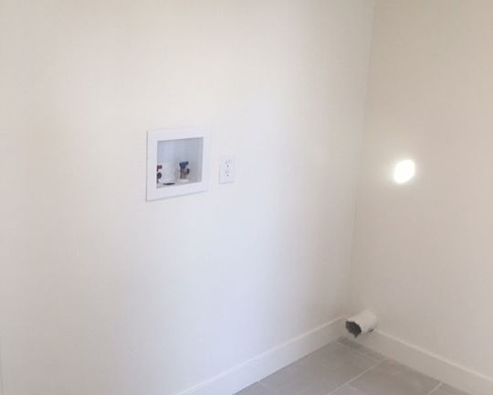 3rd image of 2612 Homepark Ave
