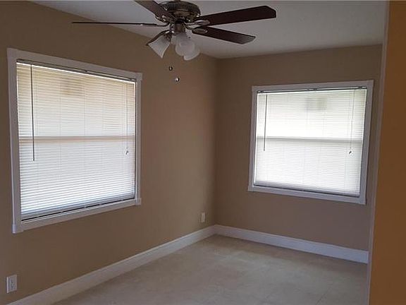 3rd image of 750 Altura St