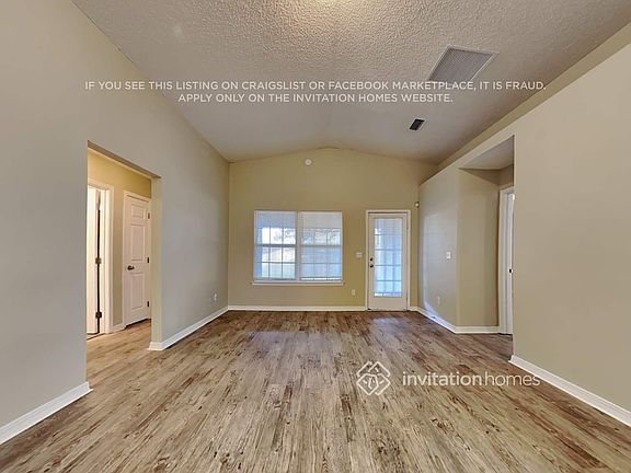 3rd image of 6322 Ironside Dr N