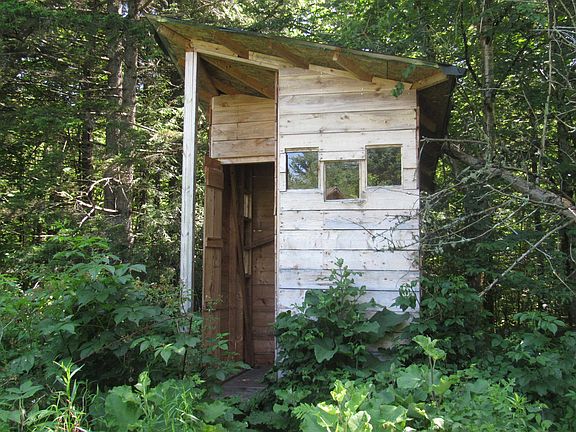 4th image of 1239 Baldwin Brook Road