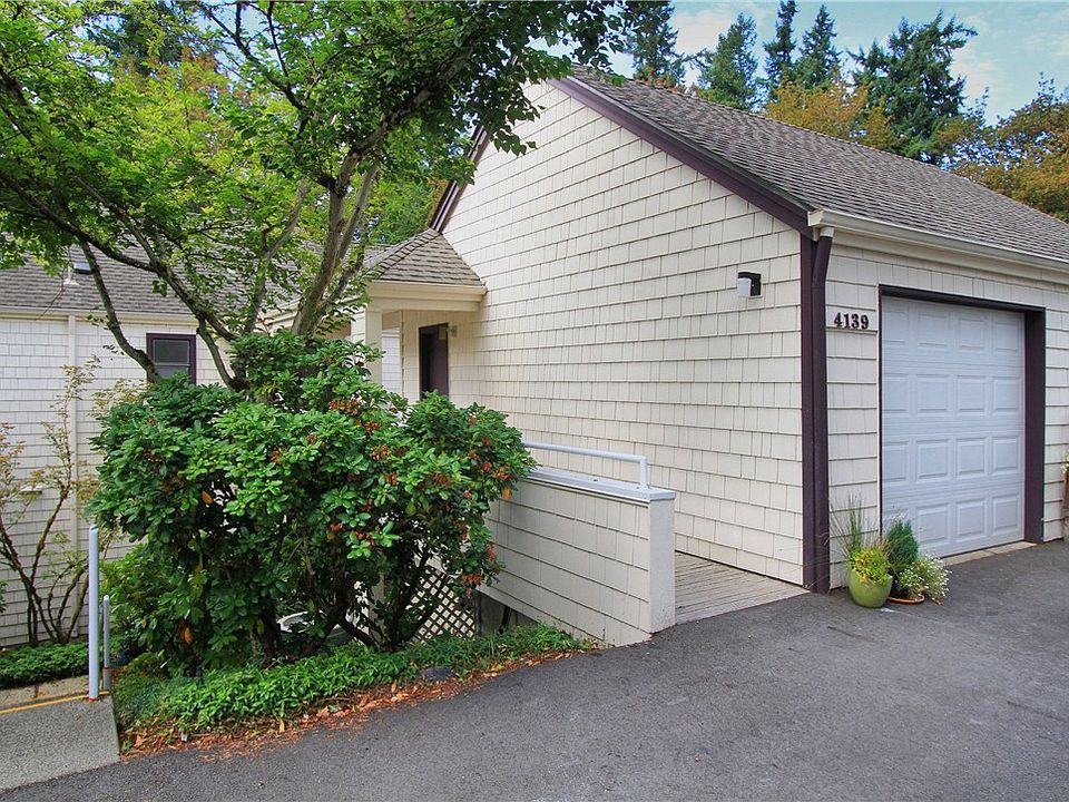 1st image of 4139 220th Pl SE
