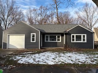 132 Edgehill Dr, Akron, OH 44312