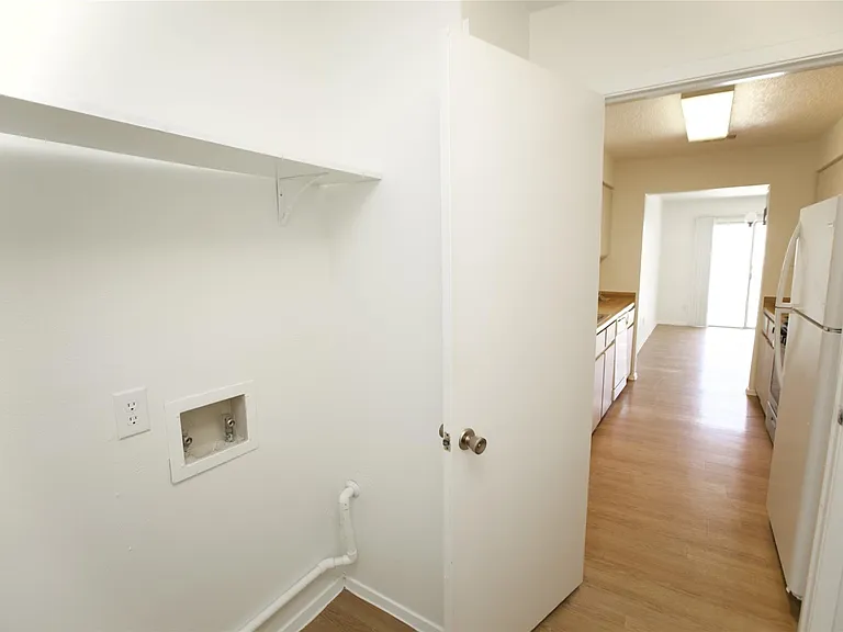 2206 Spring Breeze Dr — Photo 8