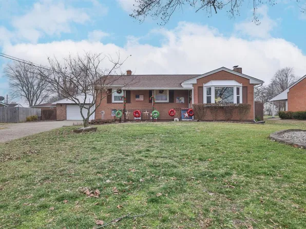 425 Clara Dr, Trenton, OH 45067