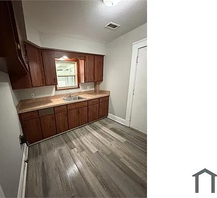 3 bed, $1,100 — Photo 2