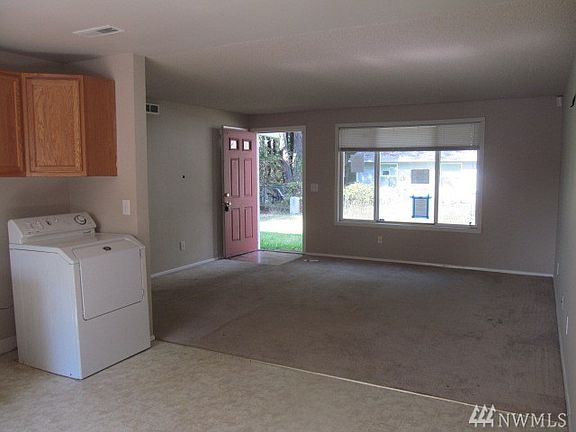 5th image of 26609 190th Ave SE