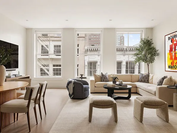 74 Grand St #4, New York, NY 10013