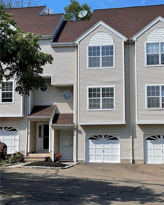 2390 State St Hamden CT Zillow