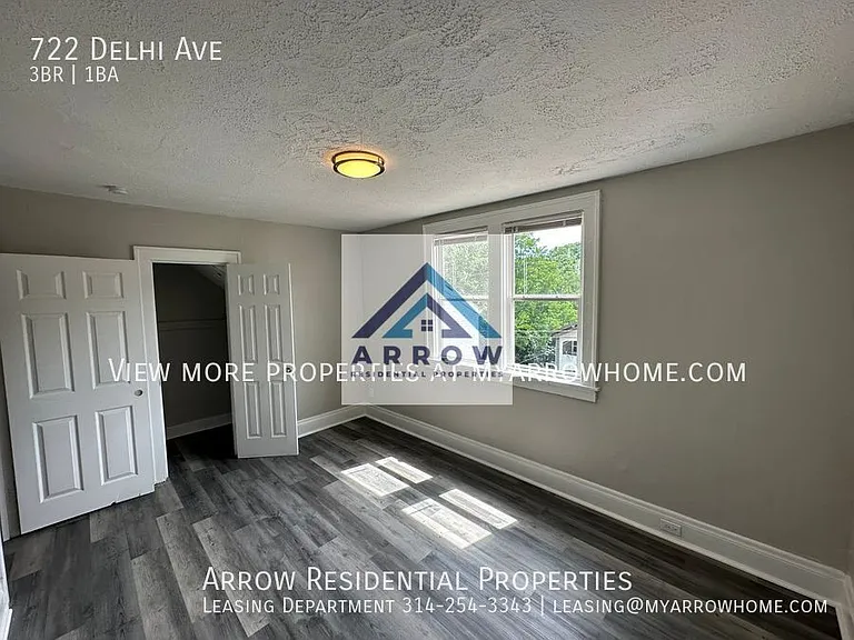 722 Delhi Ave — Photo 9