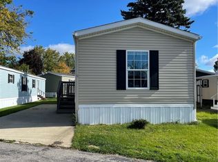 14 Estelle Dr, Buffalo, NY 14225