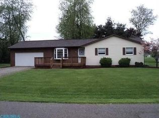 38 W Mound St, Fredericktown, OH 43019