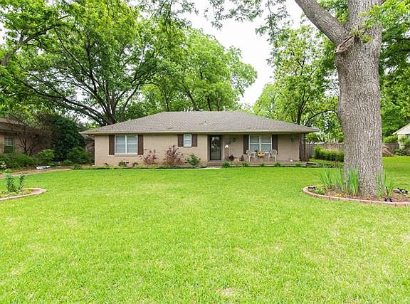 3rd image of 1248 Carney Dr