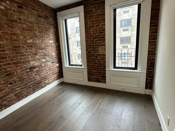 49 Prince Street image 1 of 10