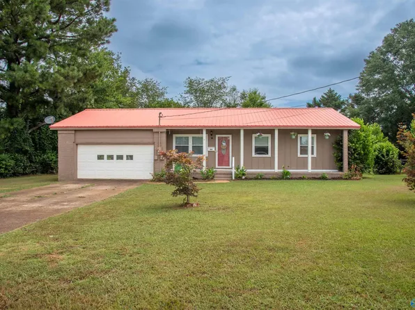 106 Will St, Moulton, AL 35650
