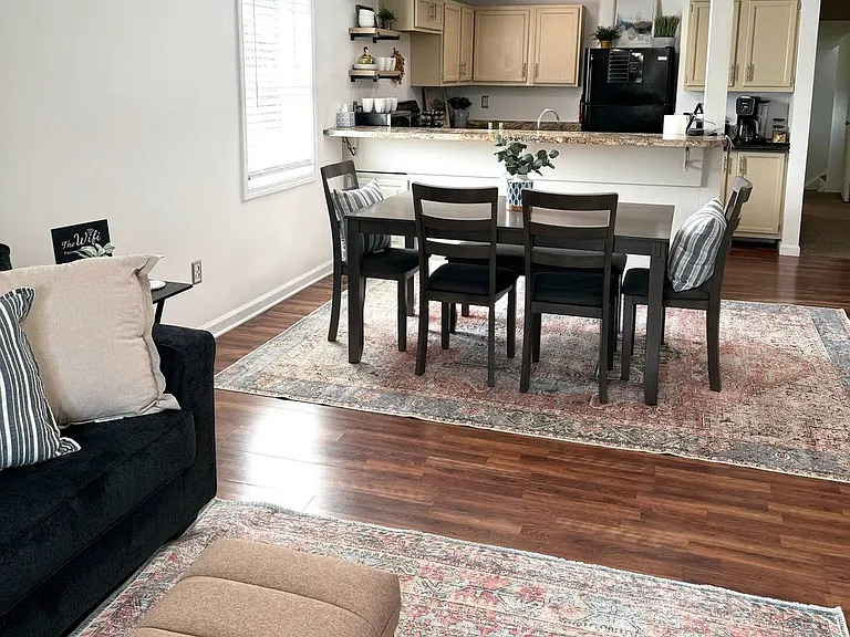 2708 S Rogers St #2708 — Photo 4
