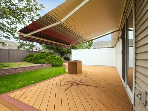 1930 Westridge Cir, Stillwater, MN 55082