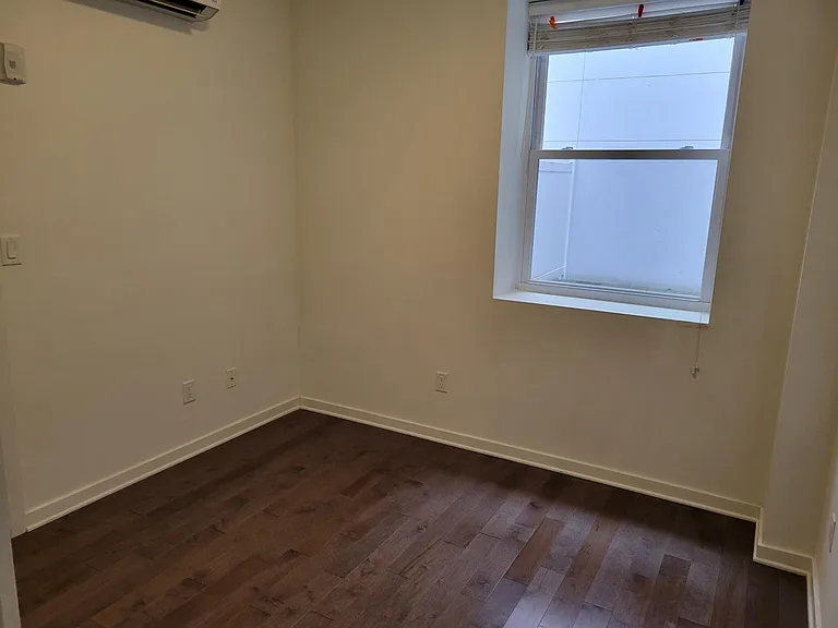 710 Chestnut St #201 — Photo 6