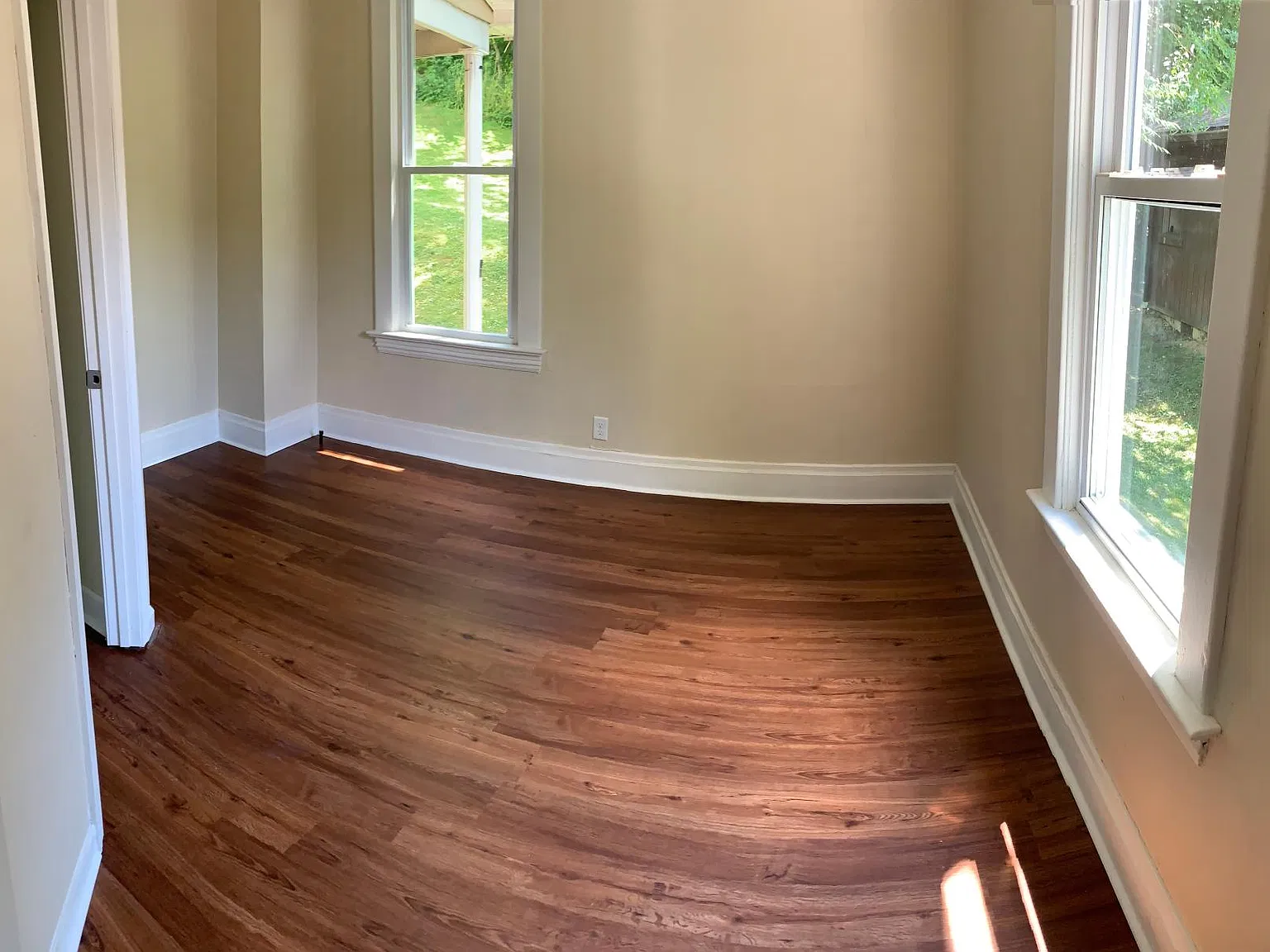 4 bed, 2000 sqft, $2,400 — Photo 3