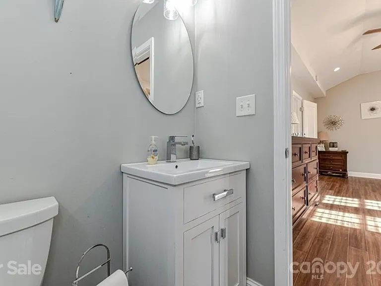 1632 Academy St — Photo 11
