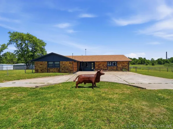 12101 S 4095th Rd, Oologah, OK 74053