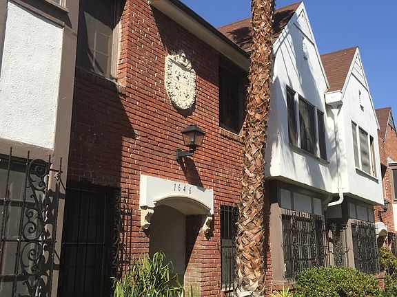 3rd image of 1646 Rodney Dr APT 1