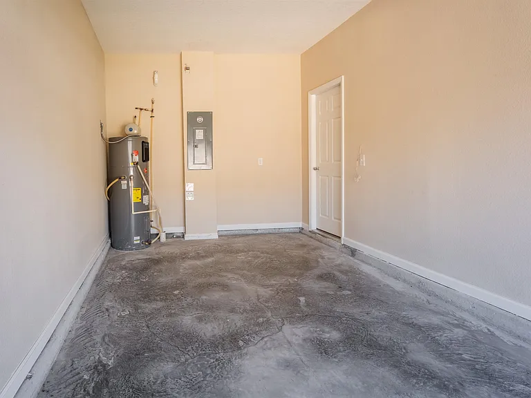34 Great Star Ct — Photo 21