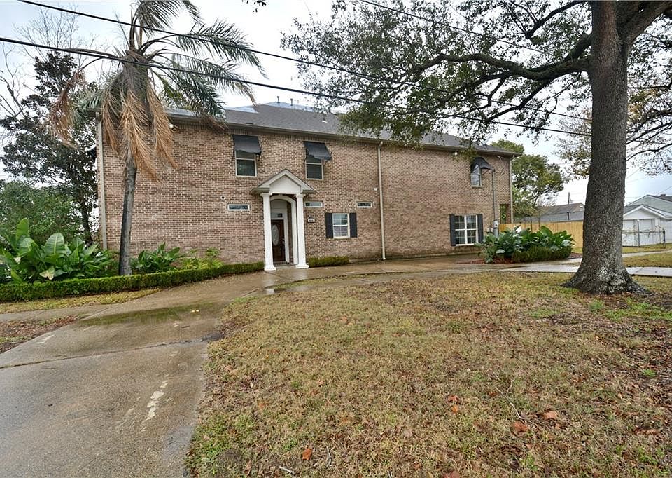 1st image of 802 Severn Pl