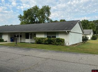 1201 Meadowbrook Dr, Mountain Home, AR 72653