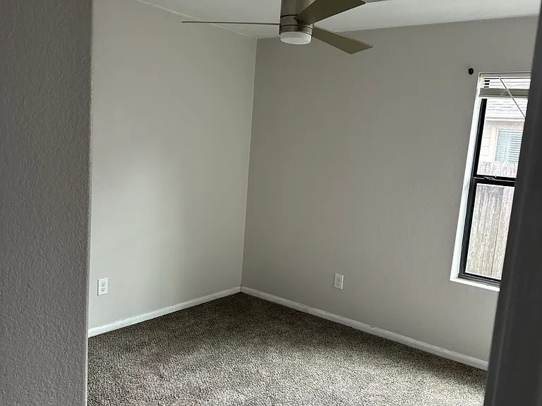 5206 La Rocco Way — Photo 15