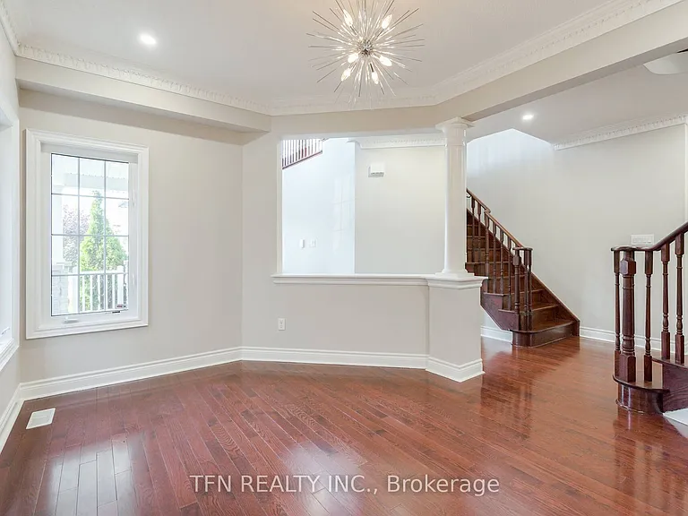 1648 Pennel Dr #UPPER — Photo 9