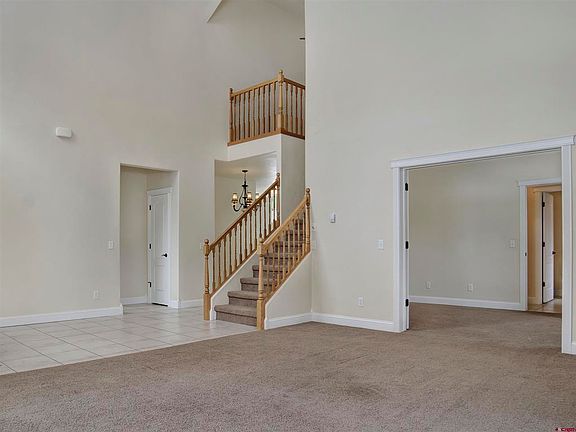 2nd image of 1610 Oak Street