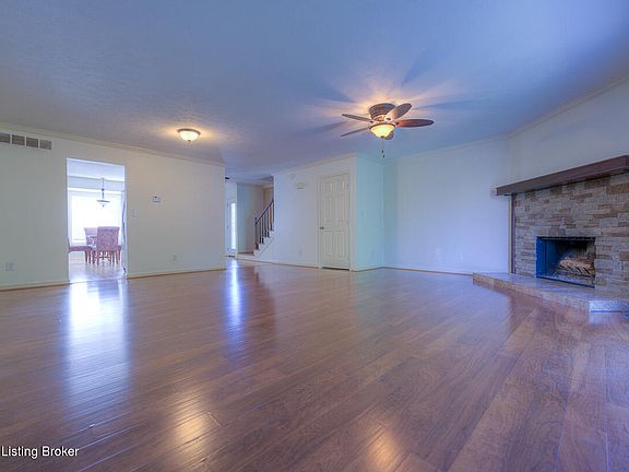 4th image of 6497 Marina Dr
