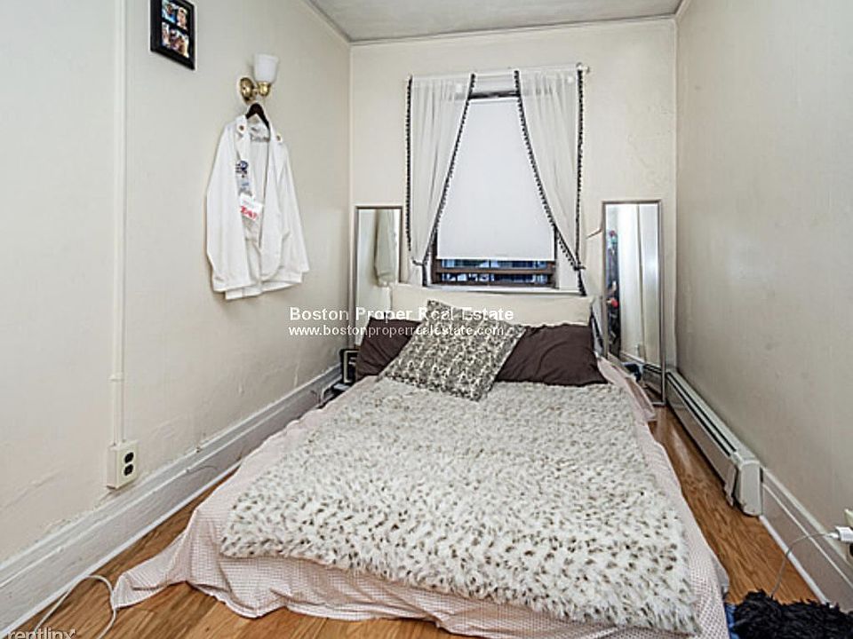 94 West Cedar St. #2 Boston - Beacon Hill Unit Photo 4