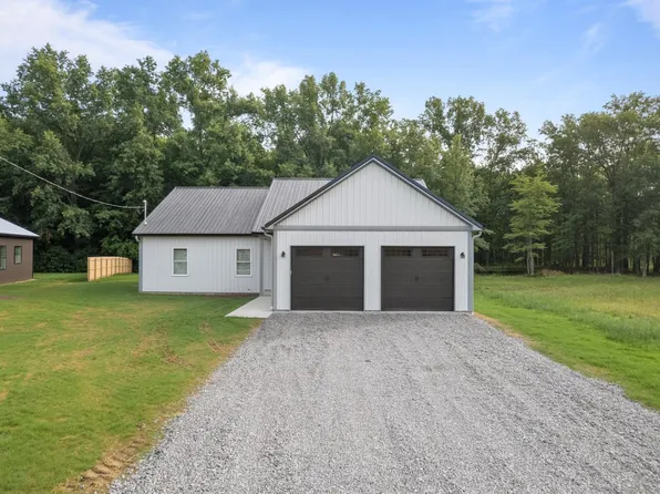 141 Custer Dr, Sardinia, OH 45171
